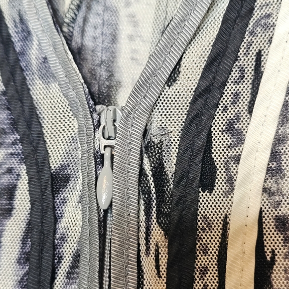 Obstinee by Ika Striped Zip Front Top - Picture 6 of 13